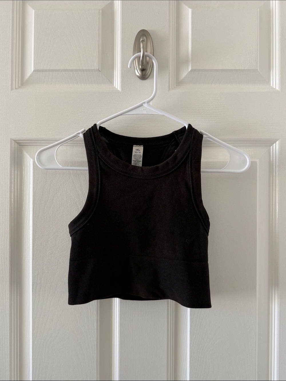 ALO Yoga Black Cropped Tank Top